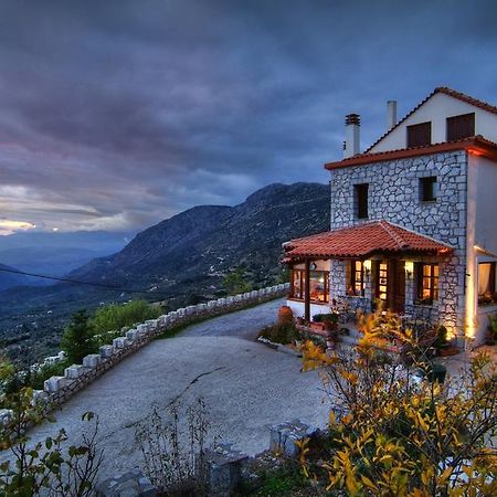 Hotel Nefeles Arachova Esterno foto
