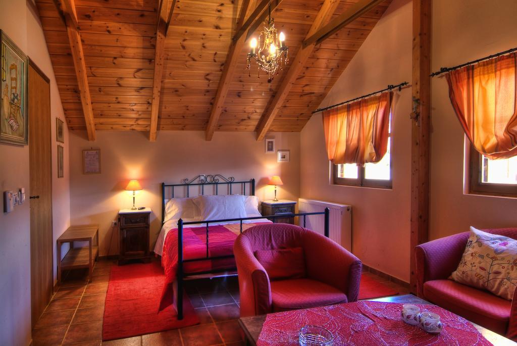 Hotel Nefeles Arachova Esterno foto