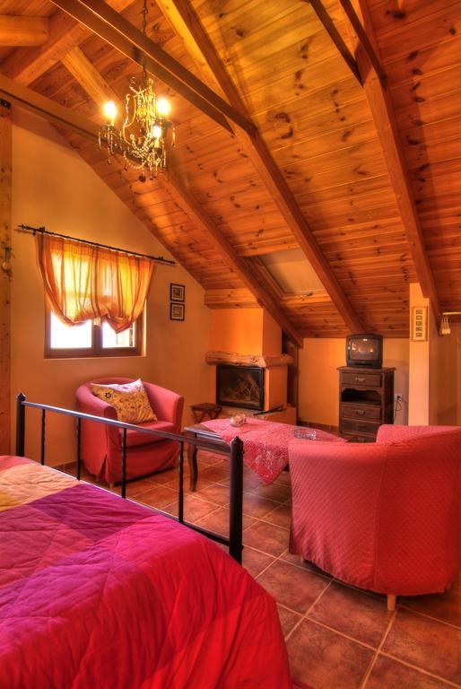 Hotel Nefeles Arachova Esterno foto