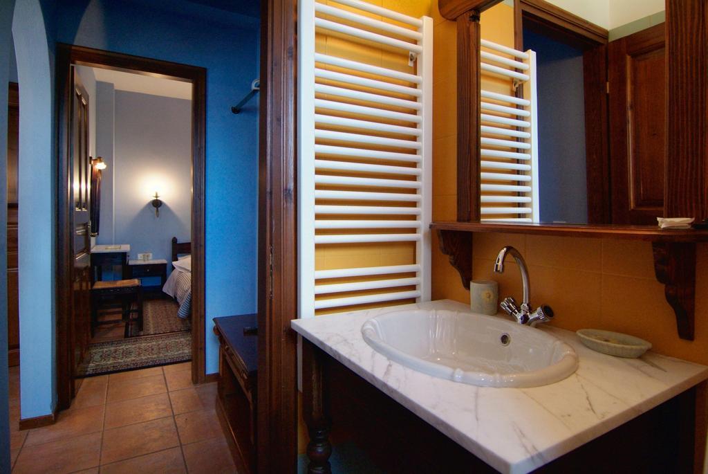 Hotel Nefeles Arachova Esterno foto
